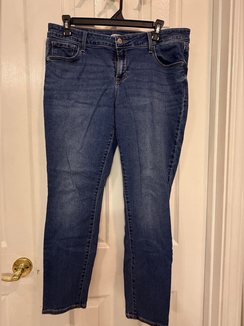 Old Navy Rockstar Super Skinny Low Rise